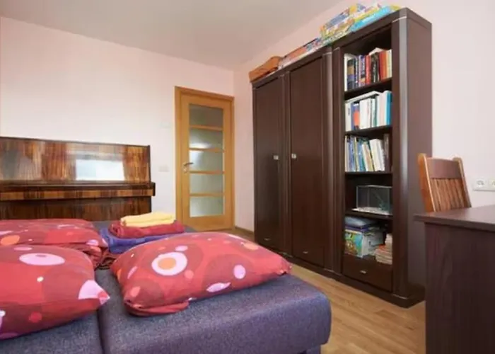 Rum i privatbostad Cozy Private In A Three Free Parking Feel Like At *